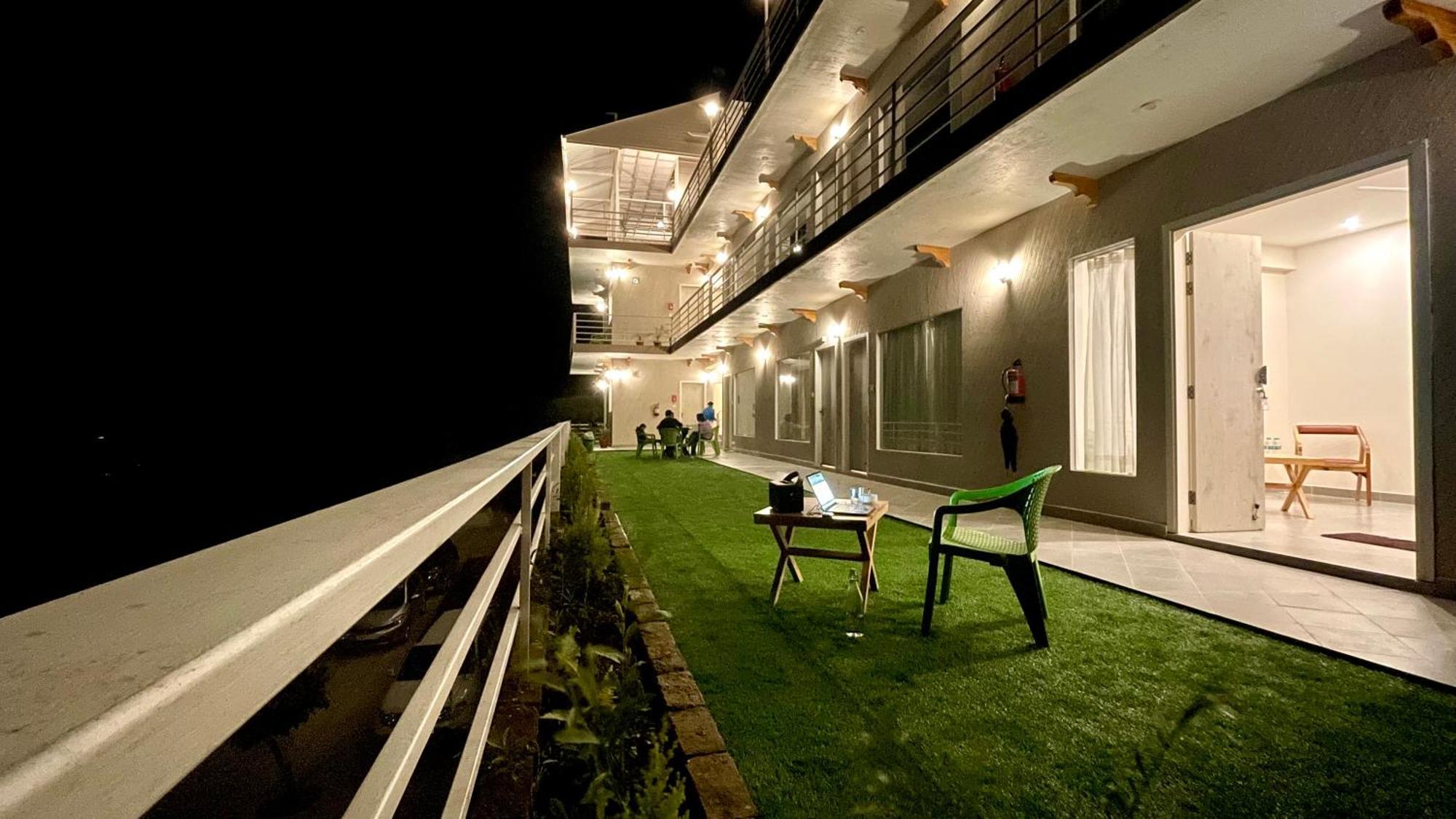 Onehouse Resort Lansdowne Exteriér fotografie
